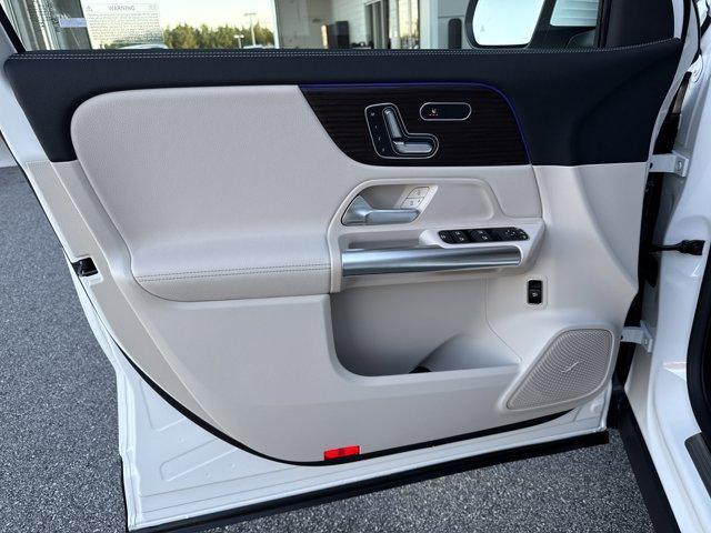 new 2026 Mercedes-Benz GLA 250 car, priced at $48,219