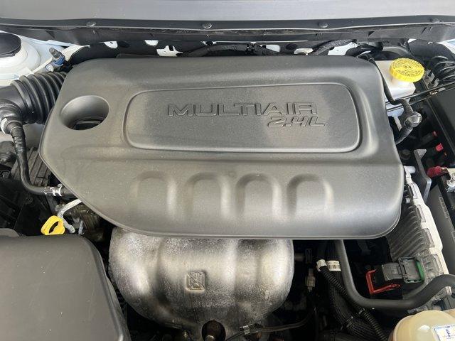 used 2020 Jeep Cherokee car, priced at $19,390