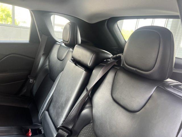used 2020 Jeep Cherokee car, priced at $19,390
