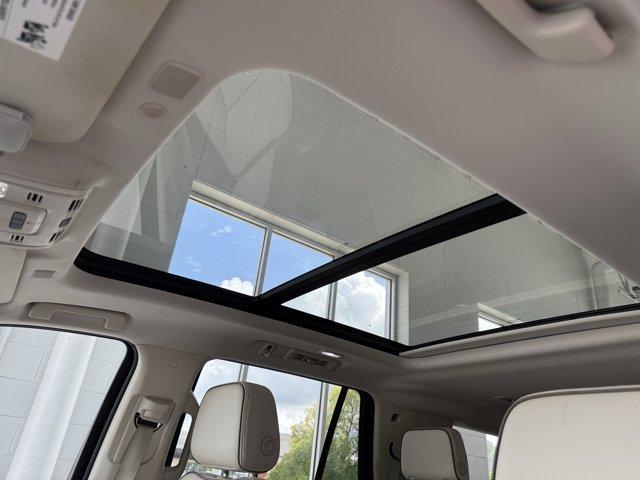 used 2021 GMC Yukon car, priced at $52,390