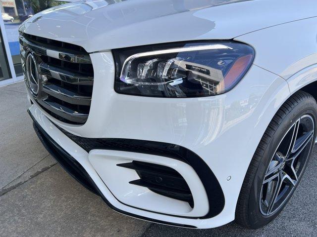 new 2025 Mercedes-Benz GLS 450 car, priced at $98,129