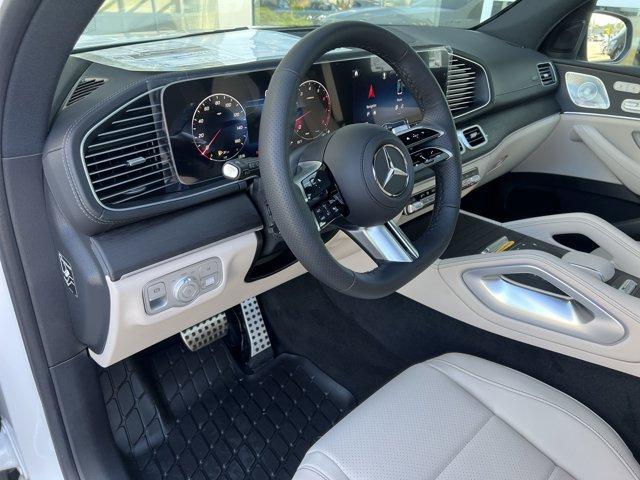 new 2025 Mercedes-Benz GLS 450 car, priced at $98,129