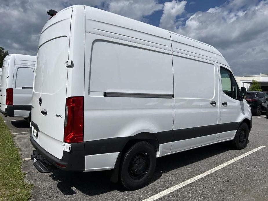 new 2024 Mercedes-Benz Sprinter 2500 car, priced at $61,446