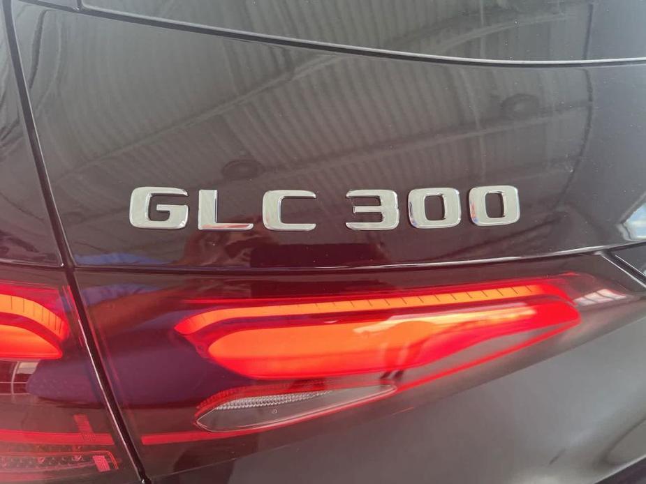 new 2024 Mercedes-Benz GLC 300 car, priced at $53,944