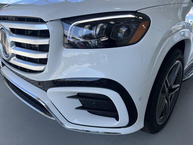 new 2025 Mercedes-Benz GLS 450 car, priced at $100,689