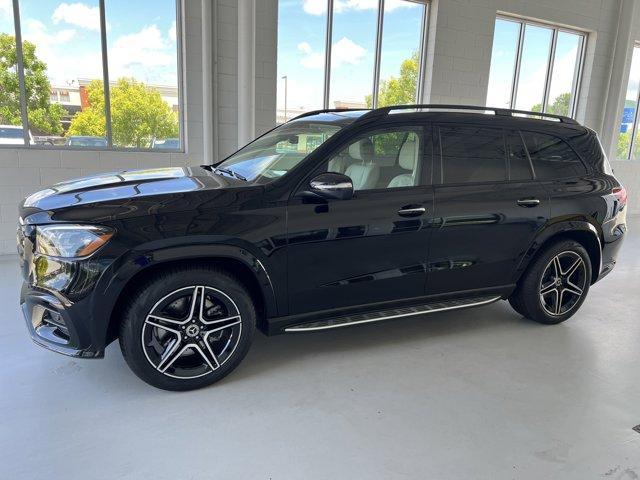 new 2025 Mercedes-Benz GLS 450 car, priced at $97,284