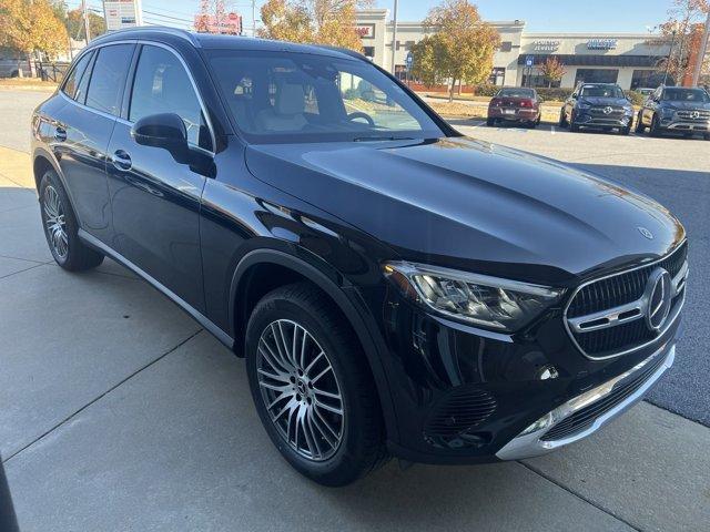 new 2025 Mercedes-Benz GLC 300 car, priced at $58,404