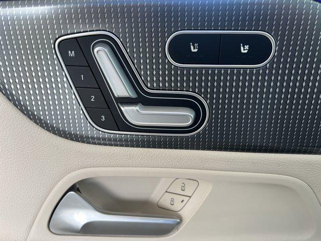 used 2021 Mercedes-Benz GLB 250 car, priced at $31,390