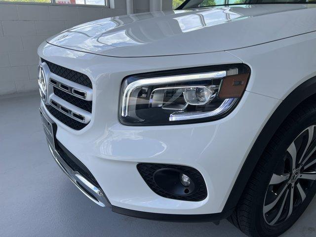 used 2021 Mercedes-Benz GLB 250 car, priced at $31,390
