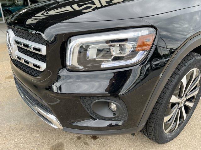 used 2022 Mercedes-Benz GLB 250 car, priced at $30,690