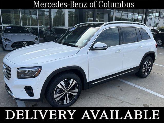 new 2025 Mercedes-Benz GLB 250 car, priced at $52,939