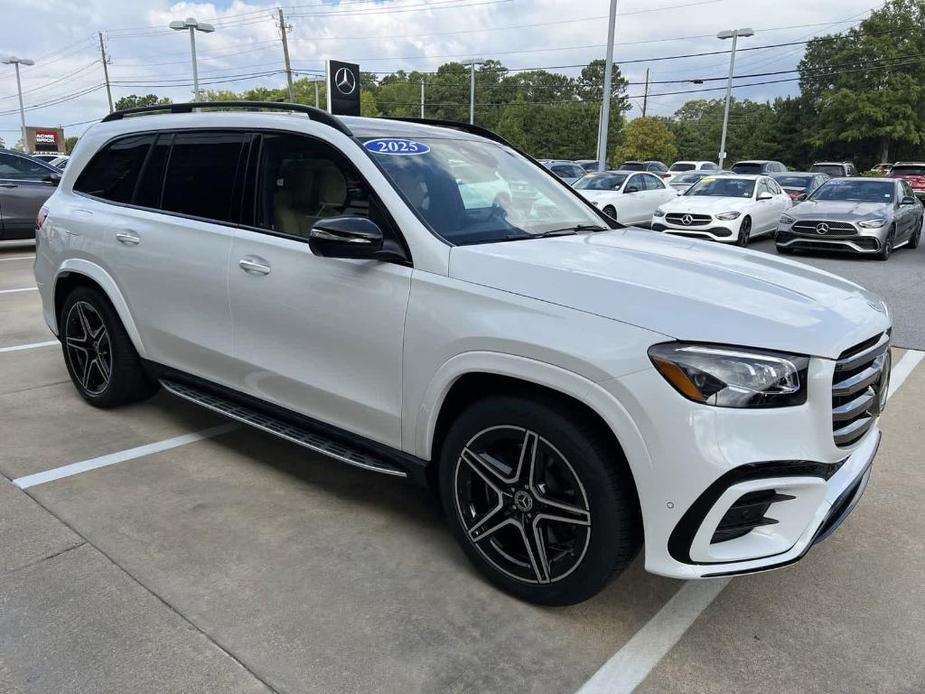 new 2025 Mercedes-Benz GLS 450 car, priced at $104,899