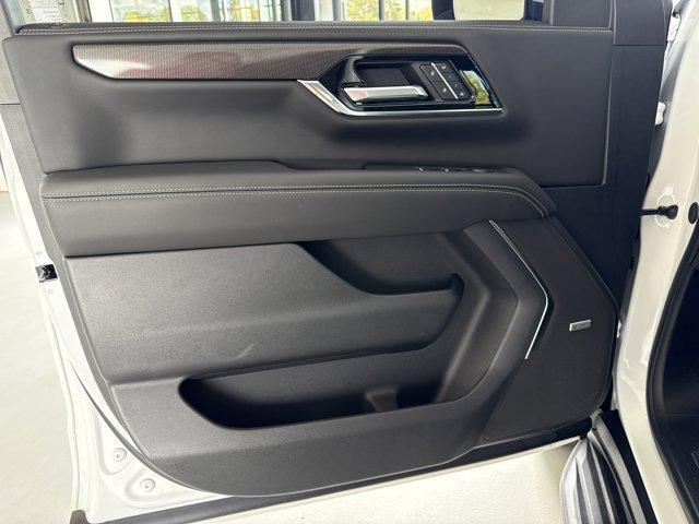 used 2025 GMC Yukon XL car, priced at $70,690