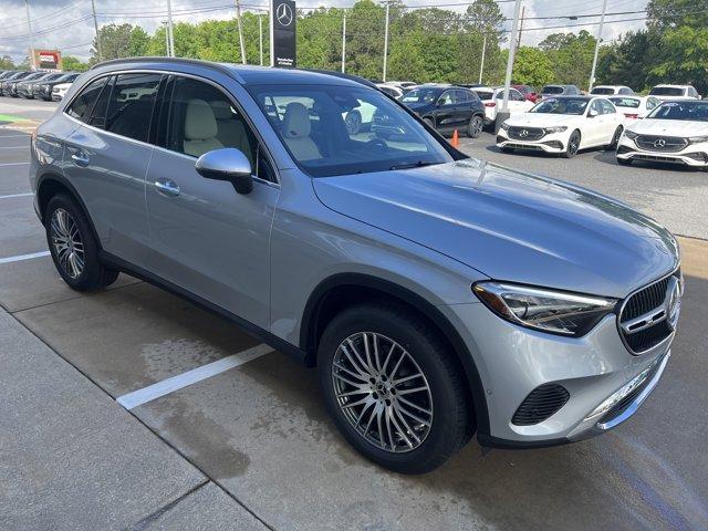 new 2025 Mercedes-Benz GLC 300 car, priced at $57,074