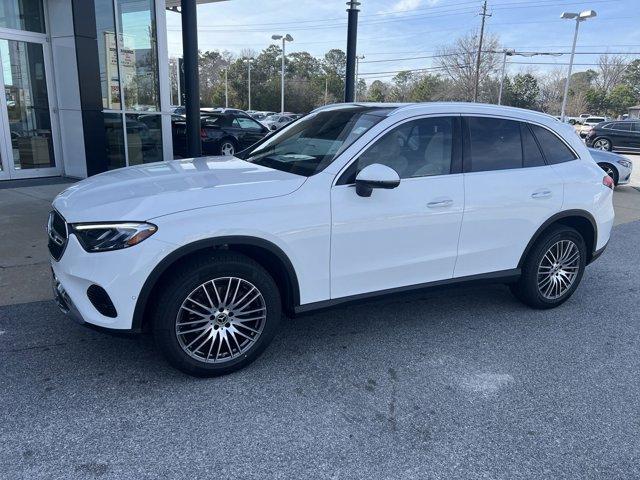 new 2025 Mercedes-Benz GLC 300 car, priced at $53,234