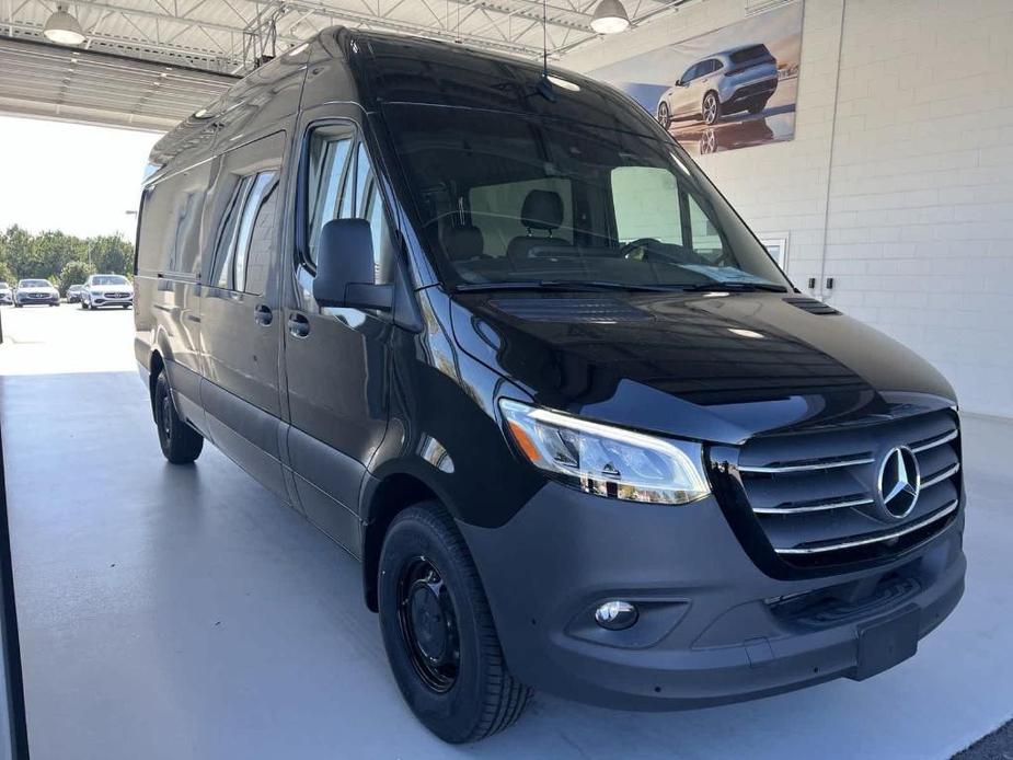 new 2024 Mercedes-Benz Sprinter 2500 car, priced at $83,556