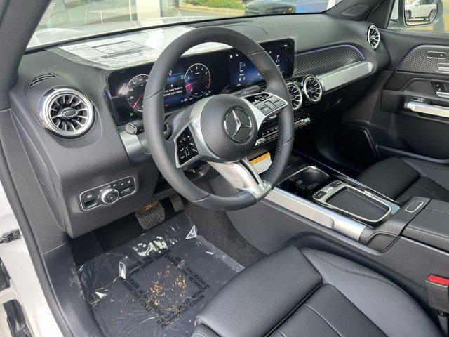 new 2025 Mercedes-Benz GLB 250 car, priced at $49,149