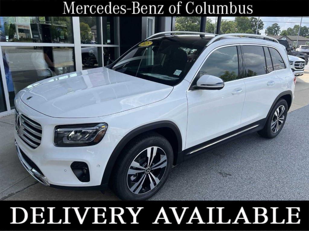 new 2025 Mercedes-Benz GLB 250 car, priced at $49,149