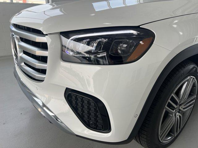 new 2025 Mercedes-Benz GLS 450 car, priced at $96,494