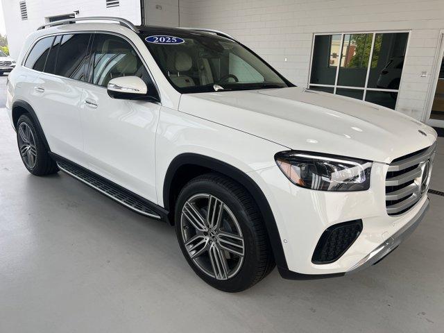 new 2025 Mercedes-Benz GLS 450 car, priced at $96,494