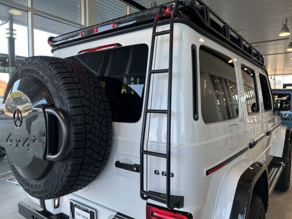 new 2022 Mercedes-Benz AMG G 63 car, priced at $363,534