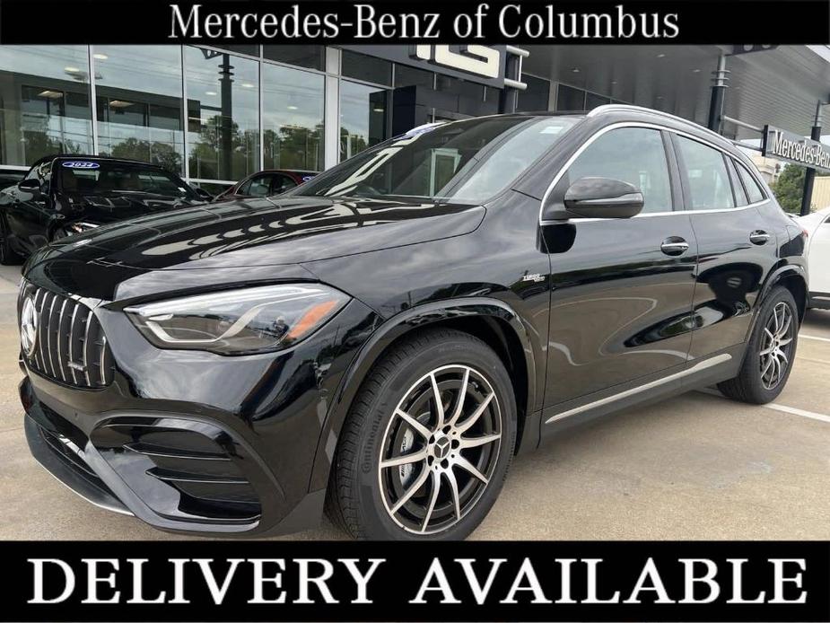 new 2025 Mercedes-Benz AMG GLA 35 car, priced at $63,009