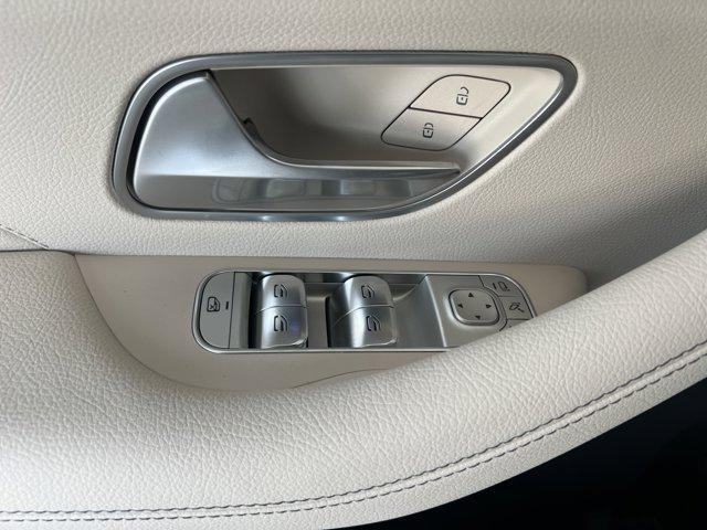 new 2025 Mercedes-Benz GLE 350 car, priced at $74,194