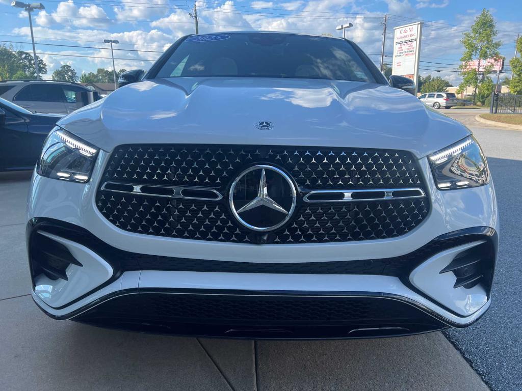 new 2025 Mercedes-Benz GLE 450 car, priced at $92,619