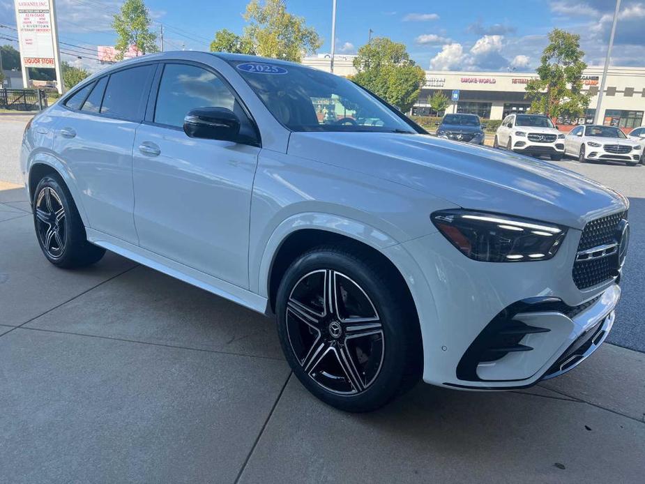 new 2025 Mercedes-Benz GLE 450 car, priced at $92,619