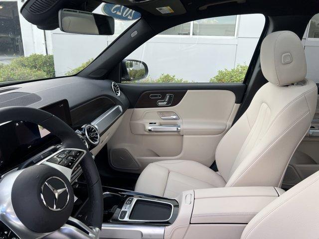 new 2025 Mercedes-Benz GLB 250 car, priced at $51,769