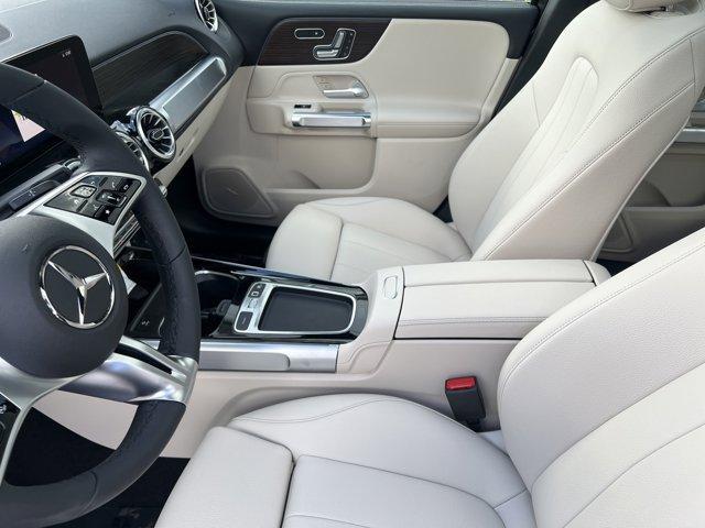 new 2025 Mercedes-Benz GLB 250 car, priced at $51,769