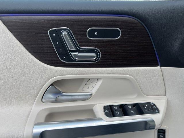new 2025 Mercedes-Benz GLB 250 car, priced at $51,769