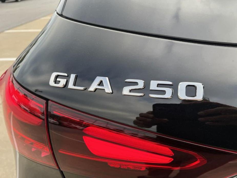 new 2025 Mercedes-Benz GLA 250 car, priced at $46,349