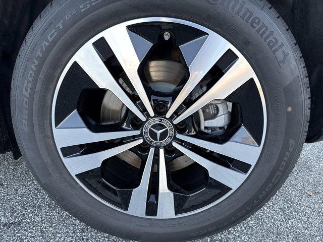 new 2026 Mercedes-Benz GLB 250 car, priced at $50,794