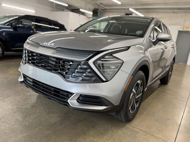new 2025 Kia Sportage Hybrid car, priced at $29,704
