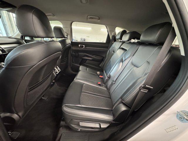 used 2021 Kia Sorento car, priced at $13,171