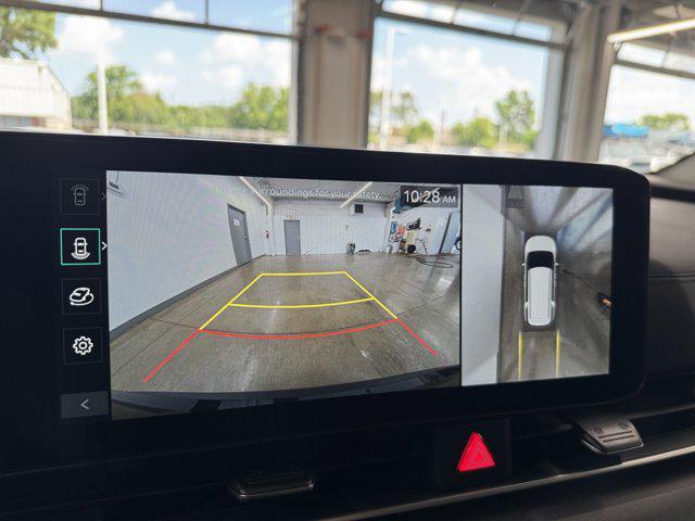 new 2026 Kia Carnival Hybrid car, priced at $47,576