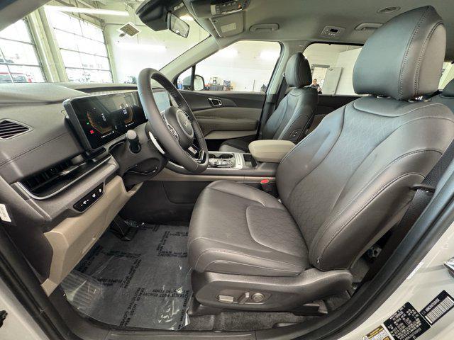 new 2026 Kia Carnival Hybrid car, priced at $45,120