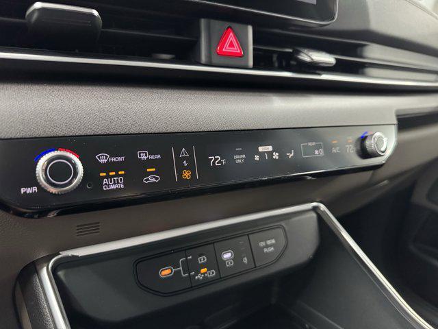 new 2026 Kia Carnival Hybrid car, priced at $45,120