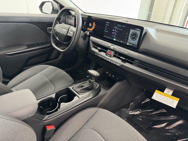 new 2025 Kia K4 car, priced at $23,682