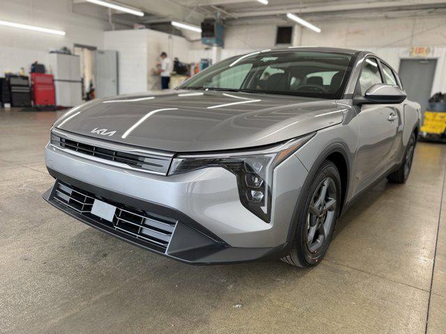 new 2025 Kia K4 car, priced at $23,682