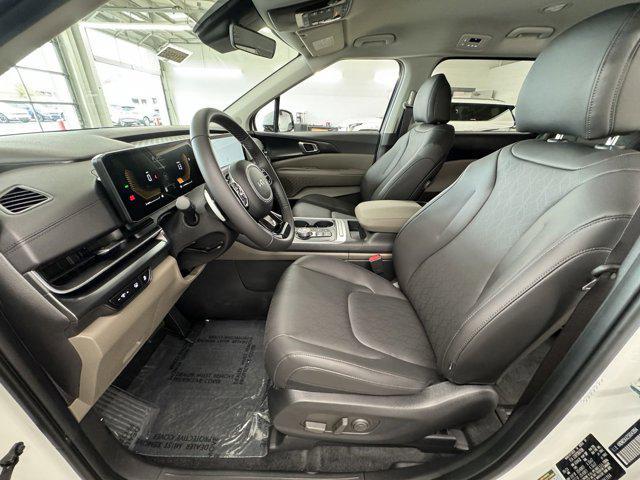 new 2025 Kia Carnival car, priced at $41,375