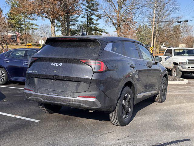 new 2026 Kia Sportage car, priced at $30,338