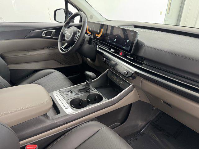 new 2026 Kia Carnival car, priced at $40,690
