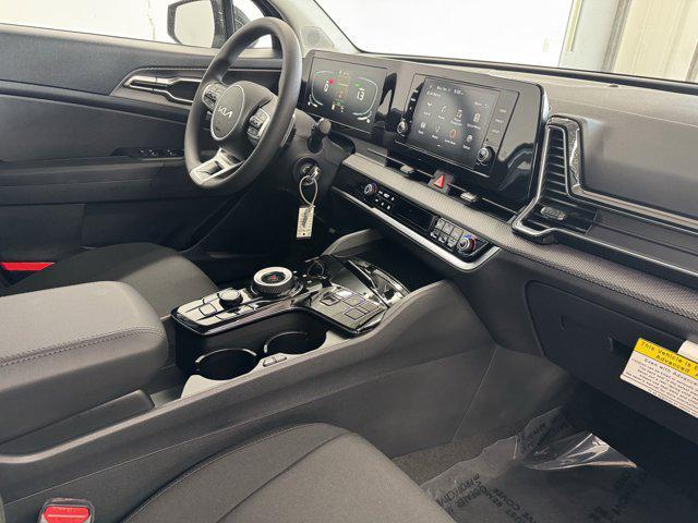 new 2025 Kia Sportage Hybrid car, priced at $30,026