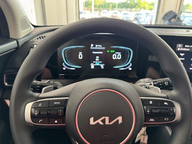 new 2025 Kia Sportage Hybrid car, priced at $29,037