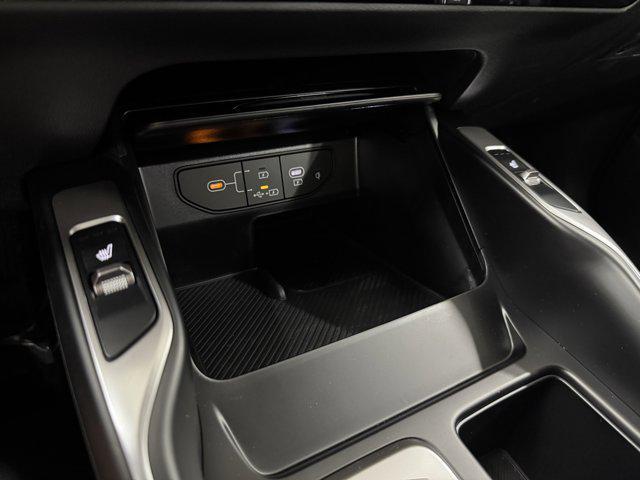 new 2025 Kia Sorento Hybrid car, priced at $37,134