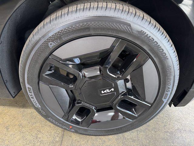 new 2026 Kia EV9 car, priced at $76,655