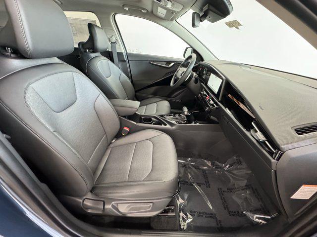 new 2025 Kia Niro car, priced at $33,669