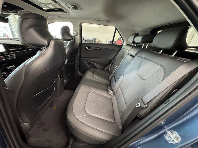 new 2025 Kia Niro car, priced at $33,669